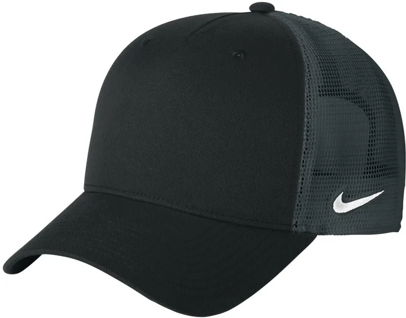 Nike Snapback Mesh Trucker Cap