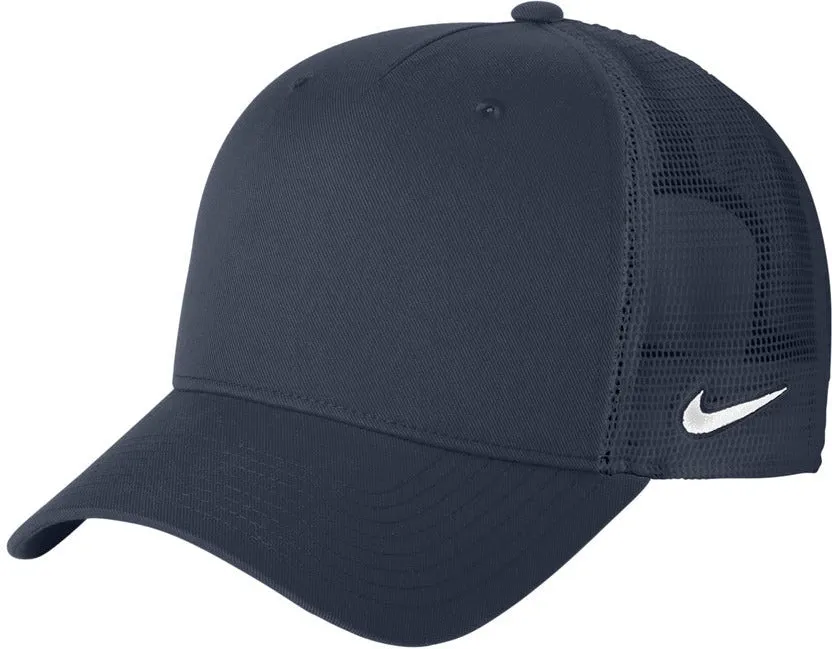 Nike Snapback Mesh Trucker Cap